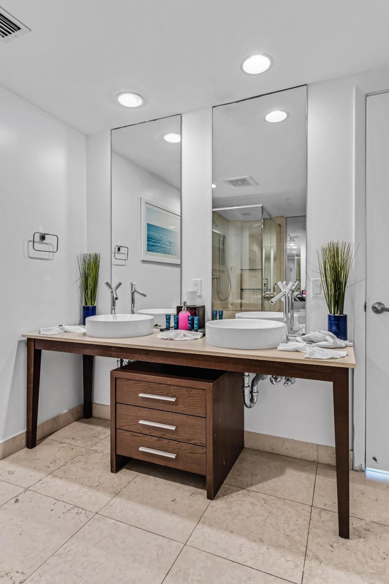 מיאמי Luxurious Condo At Icon With Views מראה חיצוני תמונה
