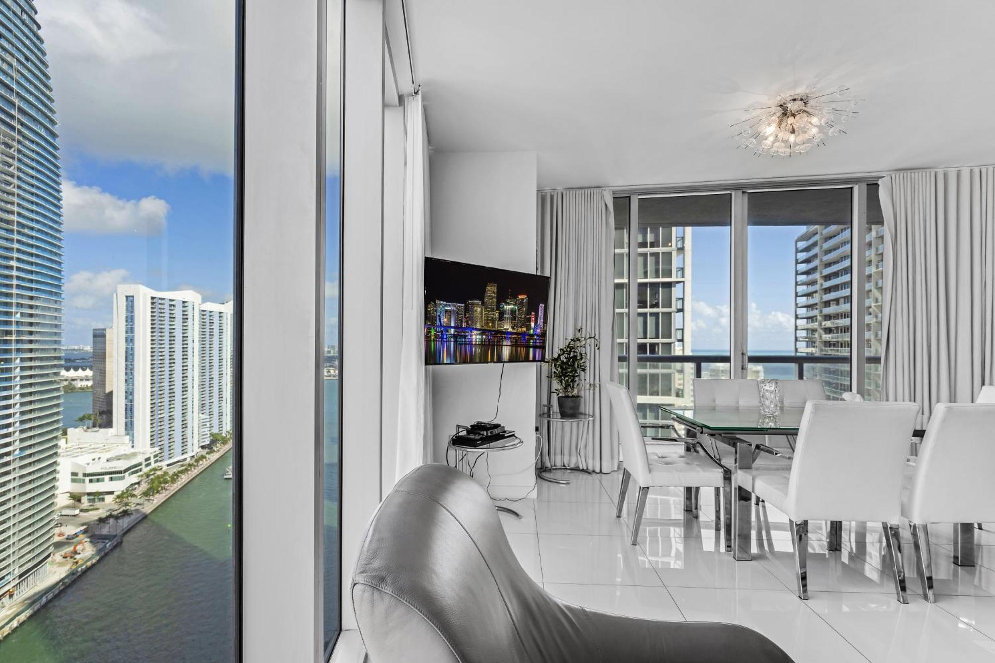 מיאמי Luxurious Condo At Icon With Views מראה חיצוני תמונה